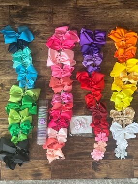 50 Kids Colorful Hair Bow lot- Multi-Color Pack and 24 hair coils